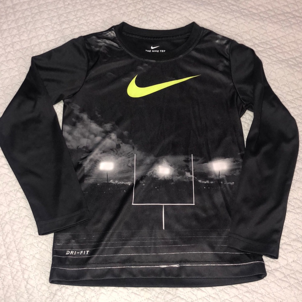 Nike shirt